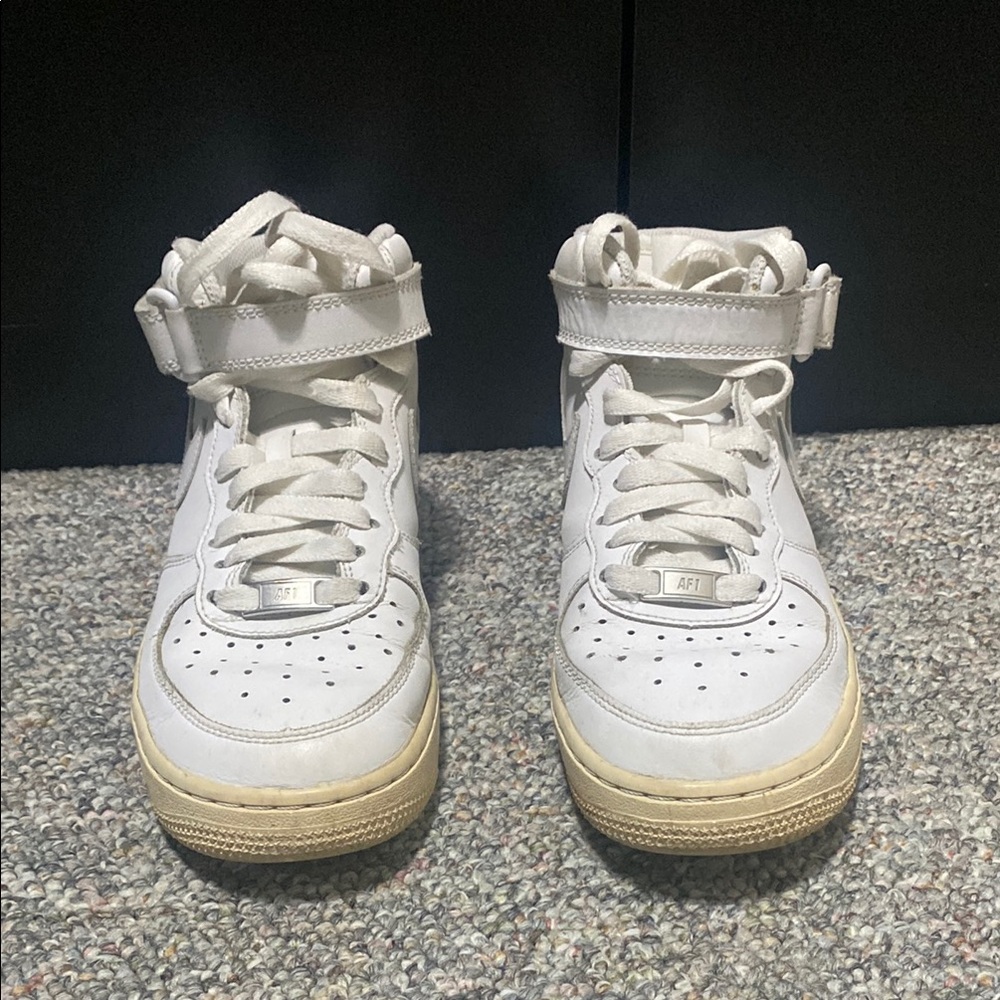 Nike Air Force 1 Mids